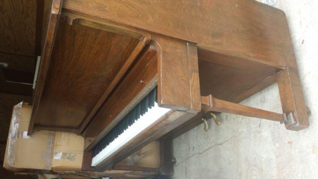 Armstrong piano 0925