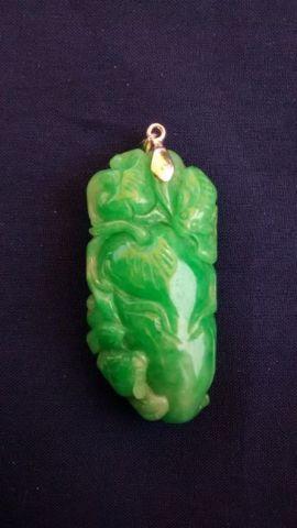asian very old jade pendent excellent color over 100 years old