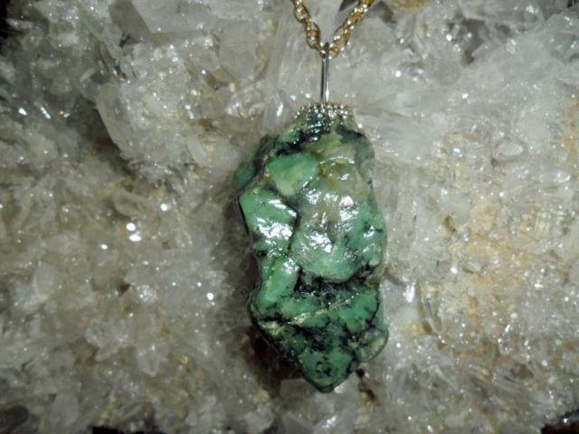 Beautiful Deep Light Green Emerald Crystal Cluster Charm #1