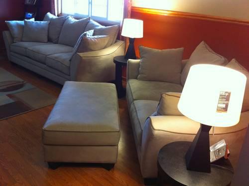 Cindy Crawford 3pc. living room set