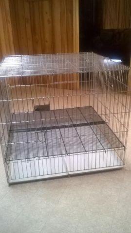 crates and puppy play pens