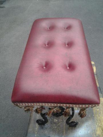 DECORATIVE BENCH OR FOOTSTOOL - TA