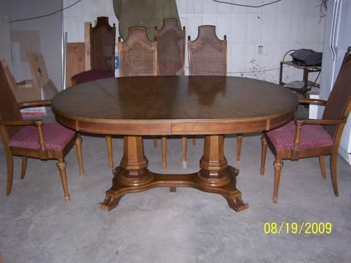 Dining Room Set, Traditional