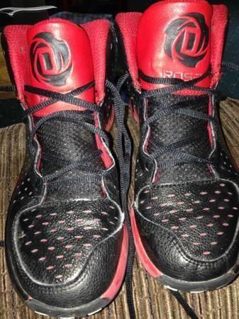 DROSE BASKETBALL SNEAKERS SIZE 1.5