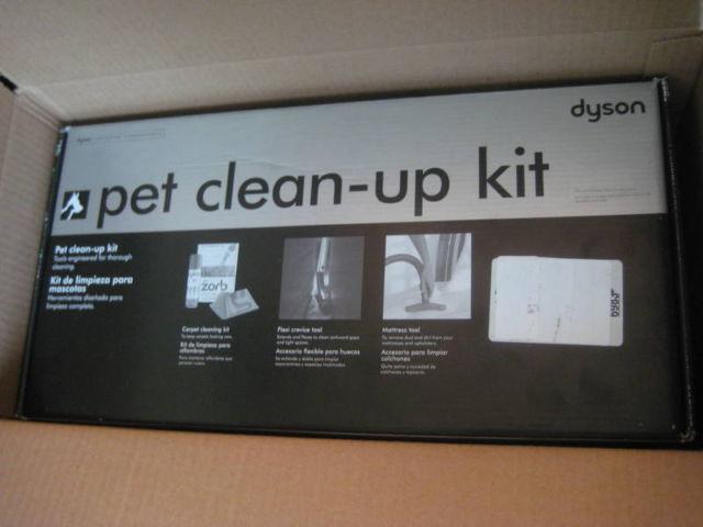 Dyson accessories pet cleaning set