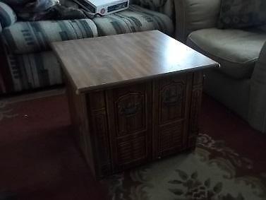 French Deco Table - REDUCED