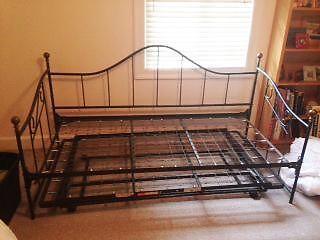 French Trundle bed frame. Dark green and Gold