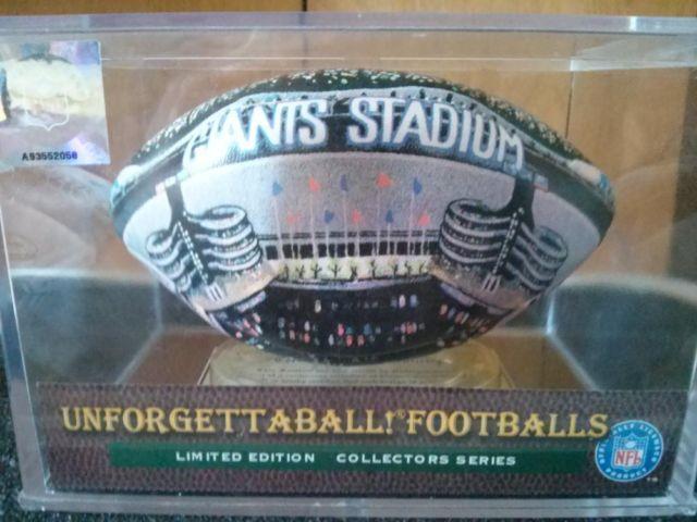 Giants Stadium Collector Football