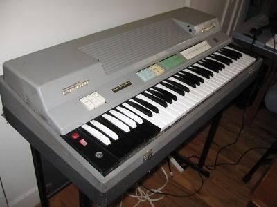 Hammond B3 Organ