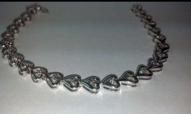Heart Bracelet %50 OFF WHITE TAG SALE!!