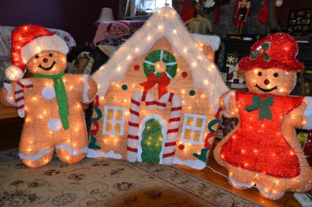 Home Accents Holiday 200 light Tinsel Gingerbread House and Family