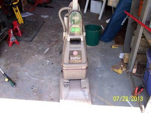 HOOVER STAND UP VACUUM