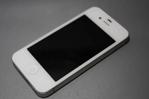 Iphone 4 White 16gb FACTORY UNLOCKED