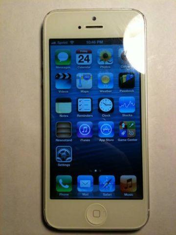 iPhone 5 Glass White (USed Scratched)