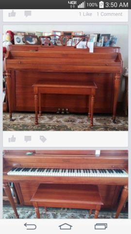 Lester Piano
