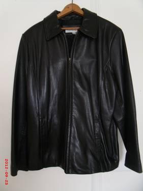Liz Claiborne Woman's Black Leather Jacket