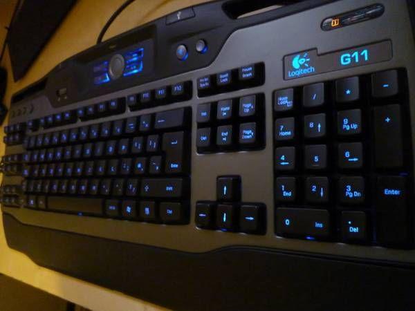 LOGITECH G11 GAMING keyboard.