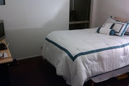 Many rooms for students & travelers**Safe & Clean 212-862-0030