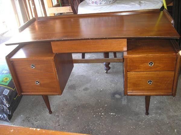 Mid-Century Floating Top Desk by Hooker (Delivery Available)