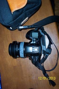 minota slr 35mm /500si camera