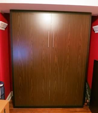 MUST SELL by FRIDAY!! EXCELLENT Condition Queen Wall/Panel/Murphy Bed
