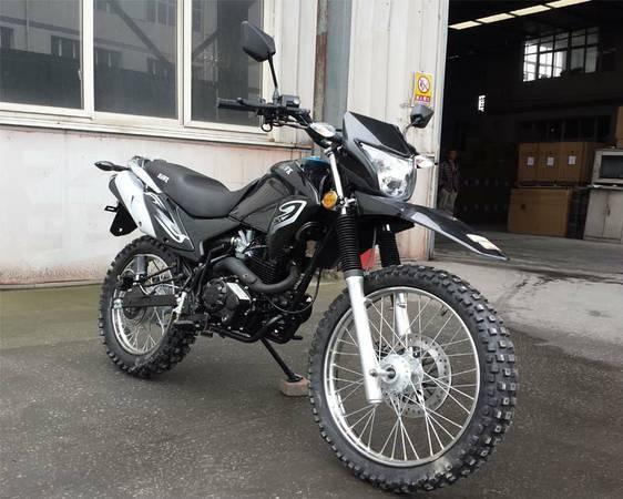 New Hawk 250 Enduro 5 Speed Street Legal Motorcycle *Free Delivery !