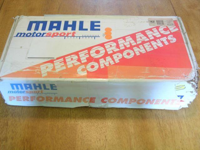 New Set of Mahle Motorsport Ford Small Block Pistons & Wristpins