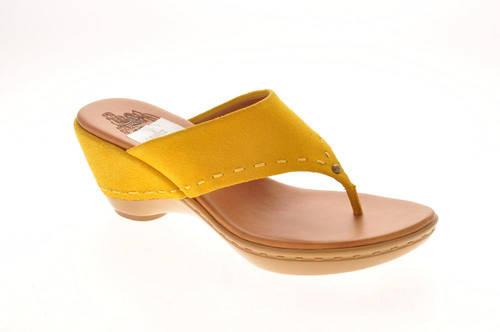 Nine West Slides Sandals Yellow Designer 9.5
