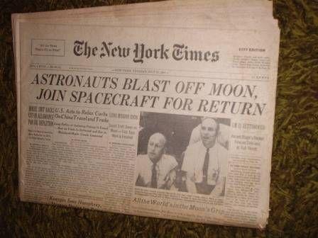 NY DAILY NEWS JULY 22, 1969 HEADLINE ?THEY DOCK?