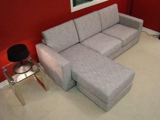 Paria Sectional (Sofa with Ottoman) By BNT