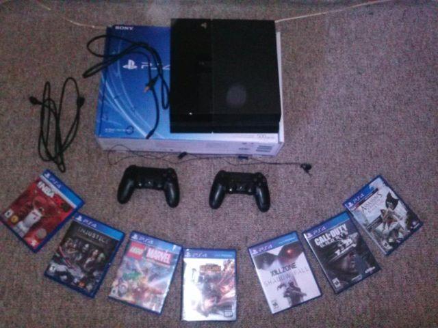 Playstation 4 With all cables,extra controller and 7 games
