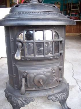 Pot-Belly Stove Vintage Cast Iron, Daisy #16