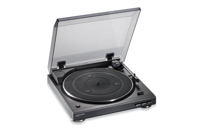 Put your records on your computer/MP3,Audio Technica Record player,