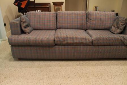 Queen Sleeper Couch (Sealy)