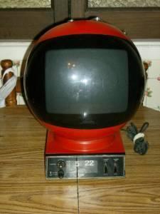 RED JVC VIDEOSPHERE SPACE AGE HELMET SPHERE TV PANTON