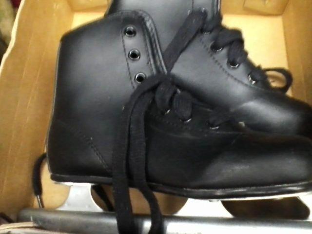 Riedell black women's ice skates, size 10M, like new