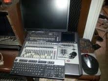 ROLAND VS2480 with QWERTY KEYBOARD , TRACKBALL MOUSE , 24