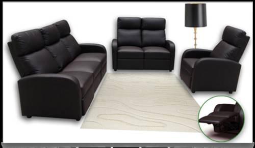 SELLING BRAND NEW 3PC COUCH SET