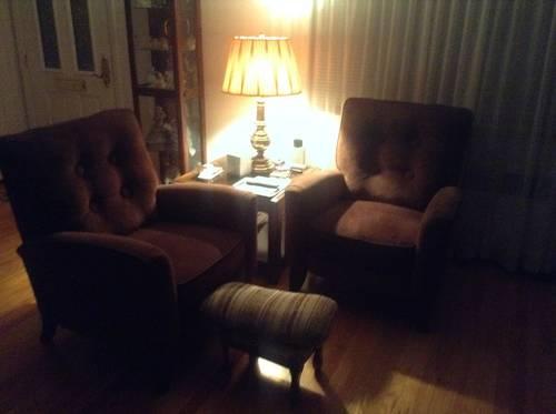 SET OF 2 RAYMOUR and FLANIGAN RECLINING CHAIRS