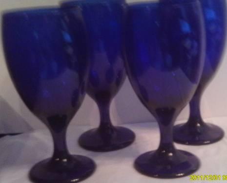 Set Of 4 Cobalt Blue Goblets NEW