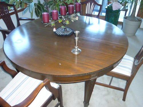 Sheild back Hepplewhite table buffet and 6 chairs