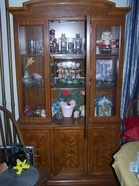 small dining room hutch