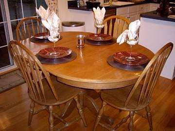 *****SOLID WOOD 6 PIECE PEDESTAL TABLE & CHAIRS DINING SET*****