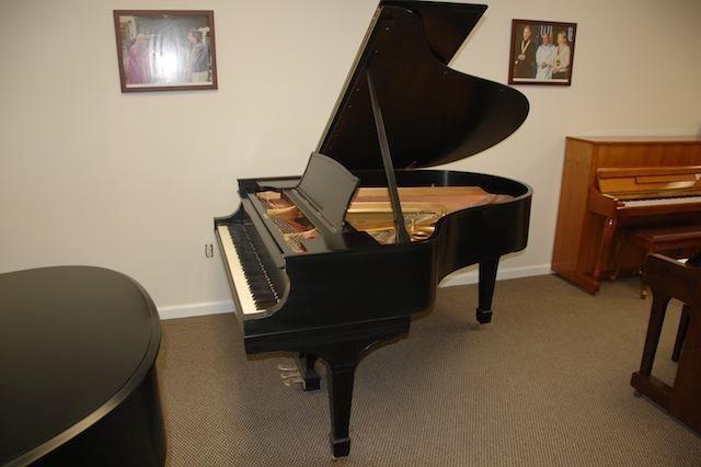 Steinway Grand Piano, Model O, ON SALE THRU 12/31