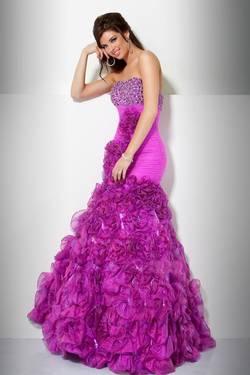 *****STRAPLESS HOURGLASS DRESS WITH TEXTURED SKIRT BY JOVANI*****
