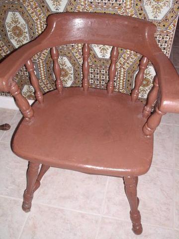 THINK THIS IS A MAPLE KITHCEN CHAIR ADDED AND REPAINTED.