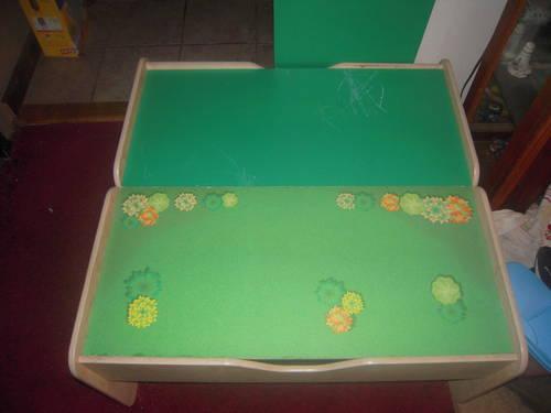 THOMAS THE TRAIN TABLE AND ACCESSORIES worth 650$