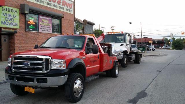 Tow truck , f550