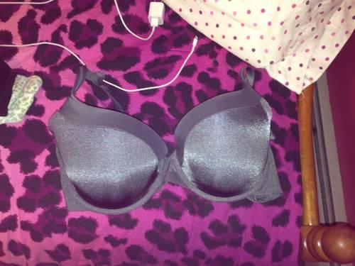 Two great condition Victoria's Secret bras
