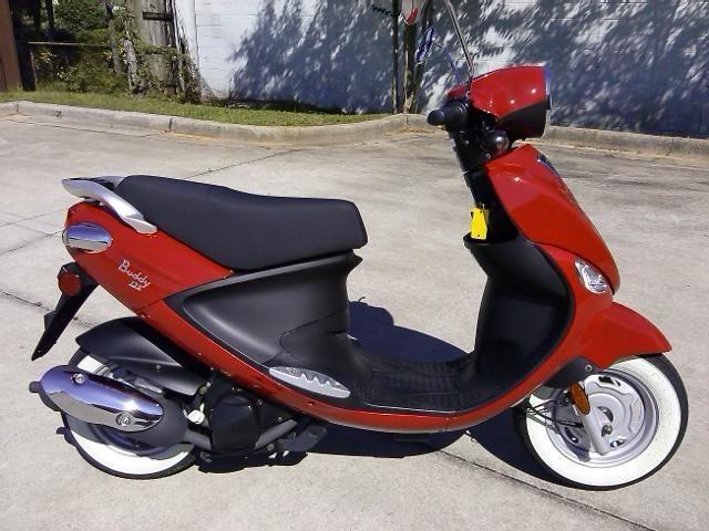 Used 2013 Genuine Little Buddy 125 Scooter . One Owner, Low Miles.